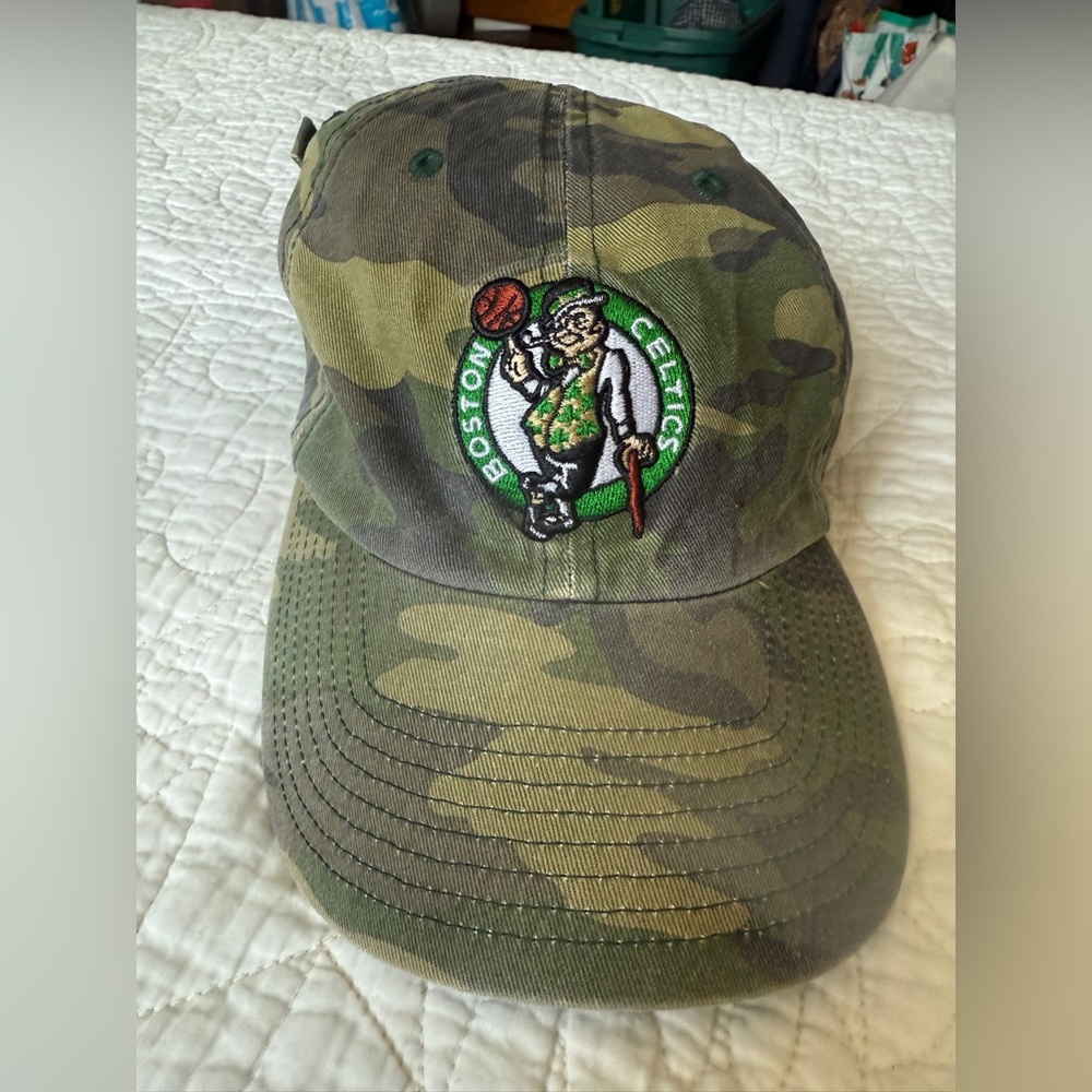Boston Celtics Camouflage Cap nwot